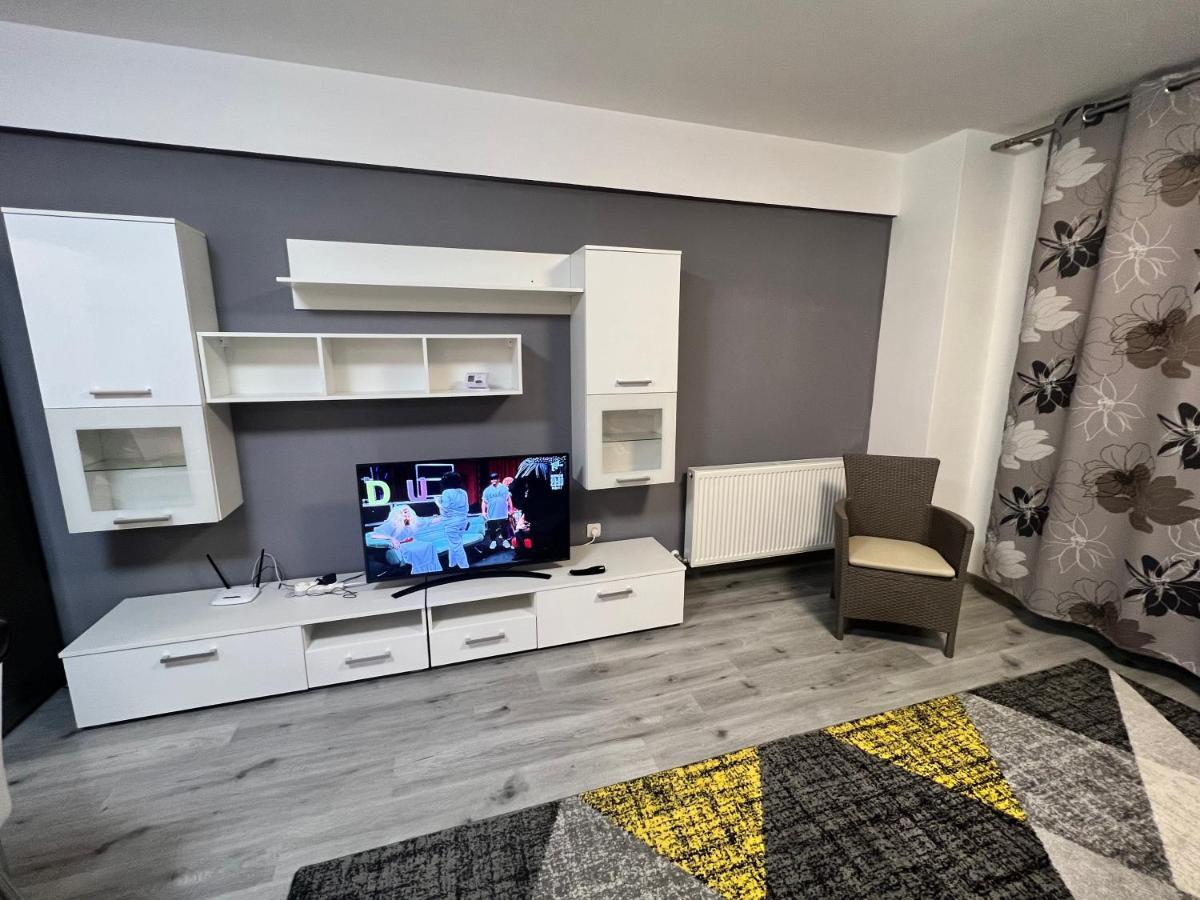 Apartment Robedy 마마이아 외부 사진