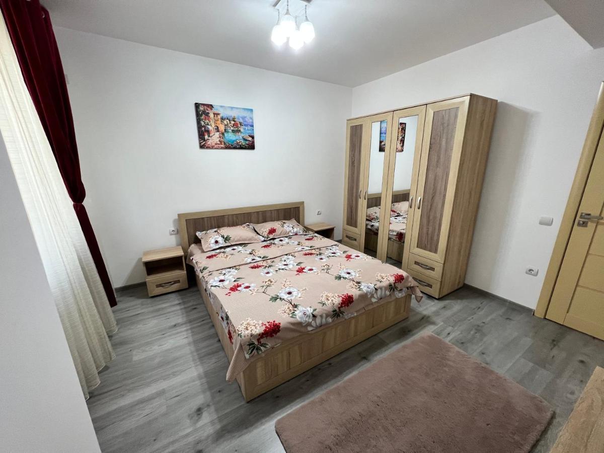 Apartment Robedy 마마이아 외부 사진