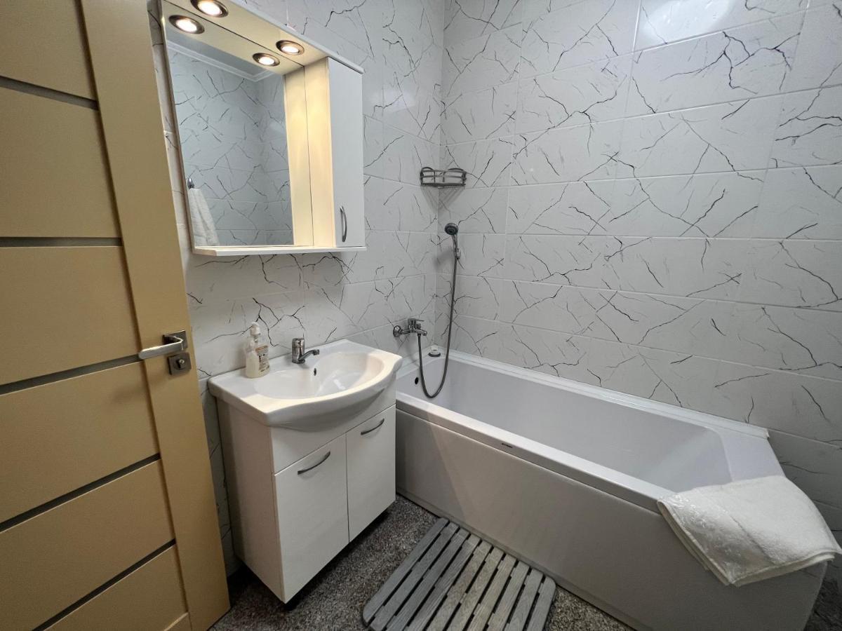 Apartment Robedy 마마이아 외부 사진